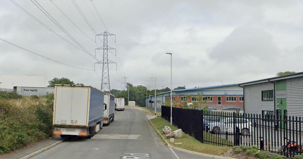 Man Seriously Injured in Plymouth Forklift and Lorry Incident