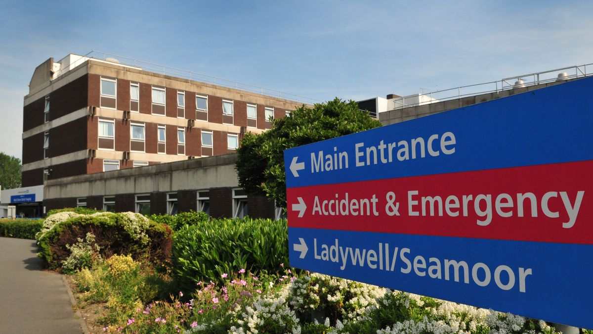 NHS Denies Car Birth Classes Amid Devon Birthing Suspension