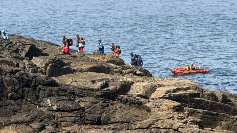 Woman Suffers Head and Shoulder Injuries in 30ft Cornwall Climbing Fall