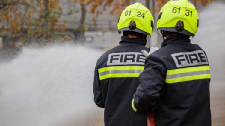 Bovey Tracey Crews Help Fight Large Solar Panel Fire
