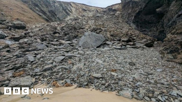 Poldark Beach Cave Cordoned Off After Cliff Collapse