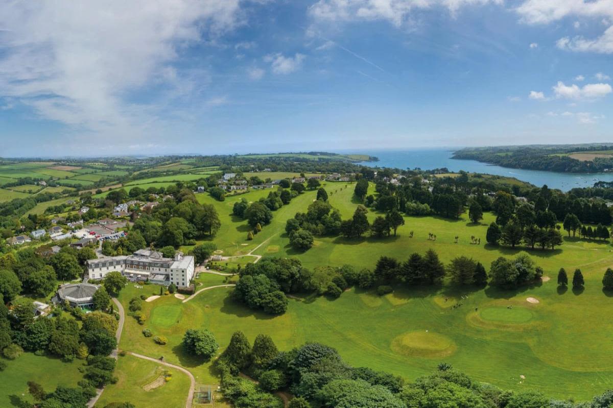 Cornwall Hotel and Spa Earns Two AA Rosettes
