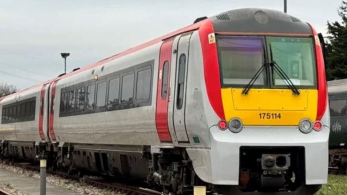 GWR Cancels Cornwall Services Over Unreliable 26-Year-Old Trains