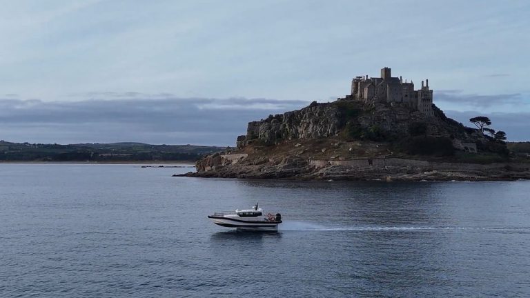 Hydrofoil Ferry From Newlyn to Isles of Scilly Could Take an Hour