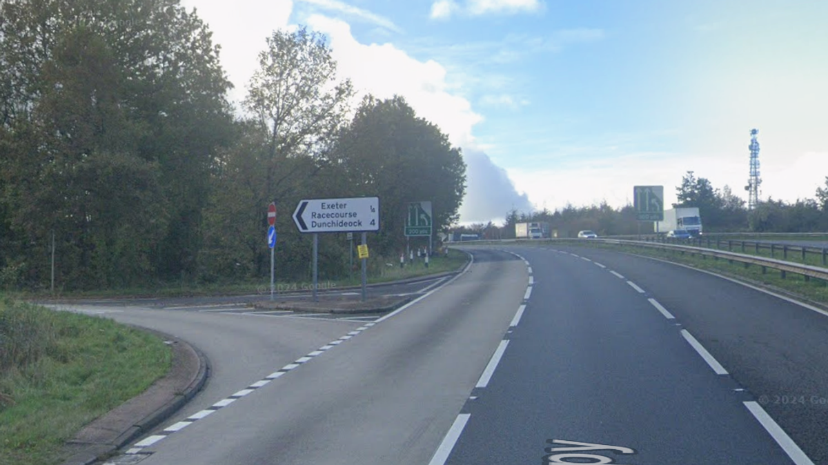 Crash Blocks A38 Lane Near Exeter Racecourse