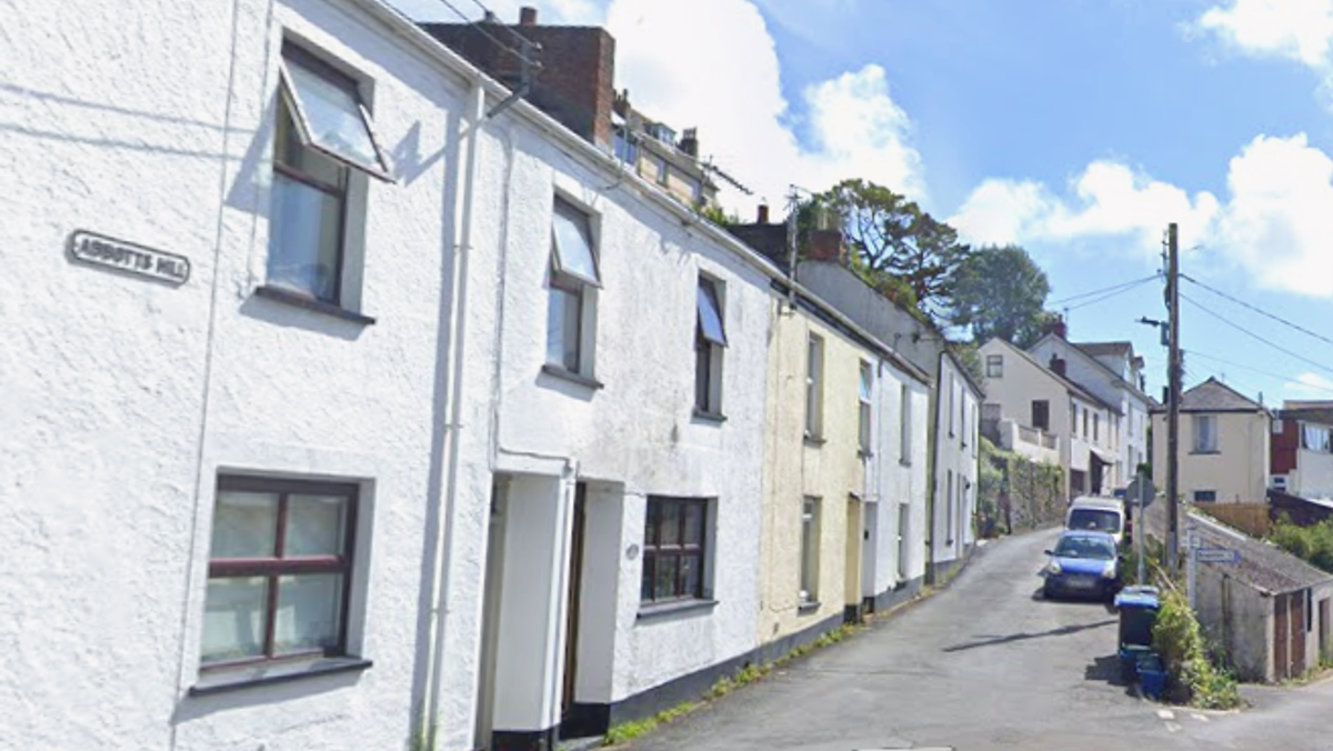 Man Dies After Braunton House Fire