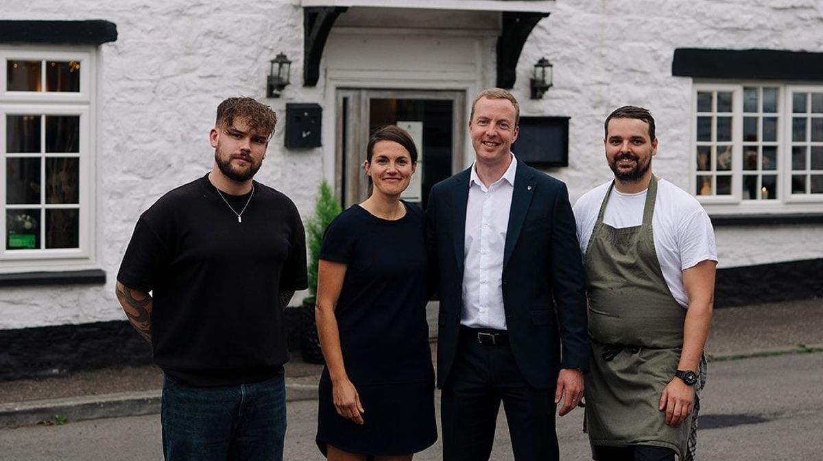 Bampton's Oldest Pub The Swan Reopens Under New Management