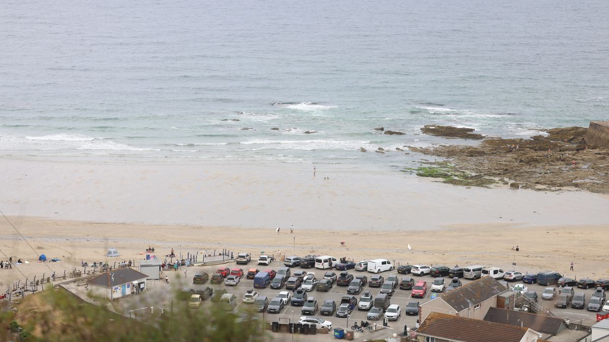 Fed-Up Residents Abandon Beach Over 'Portreath Pong'