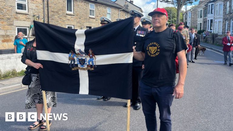 Parade Commemorates Cornish 9/11 Hero Rick Rescorla