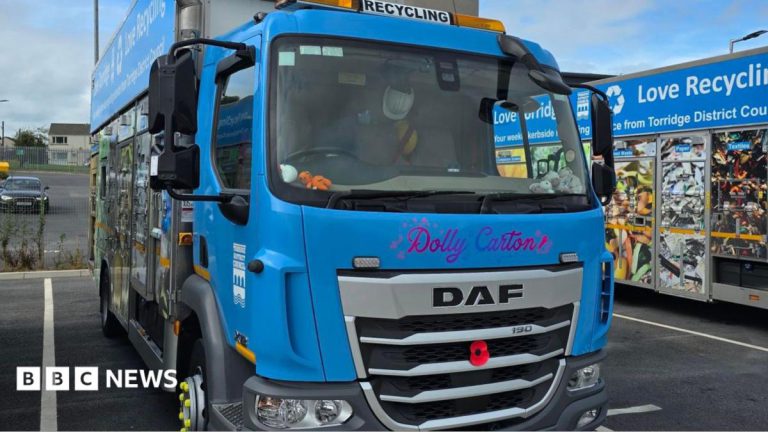 Recycling Truck Named After Dolly Parton Hoped to Make People Smile