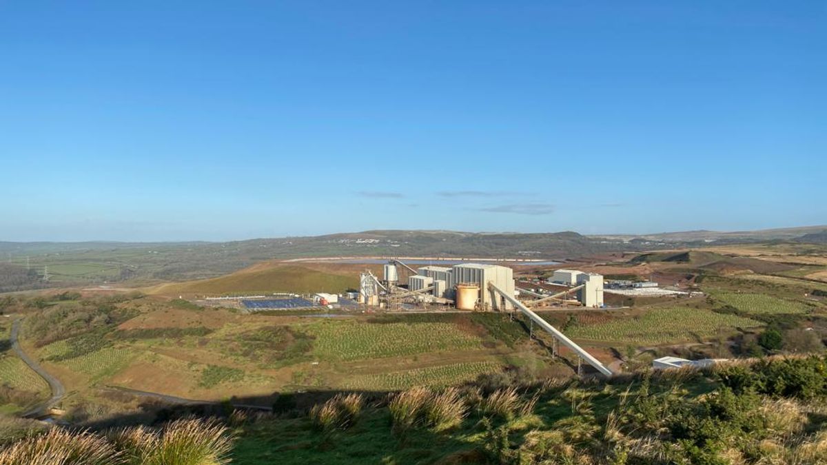 Tungsten West Begins Production at Devon's Hemerdon Mine