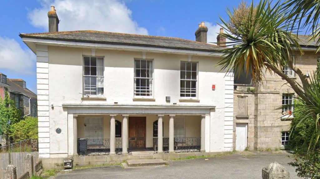 Redruth Albany RFC Closes Clubhouse After Fraud
