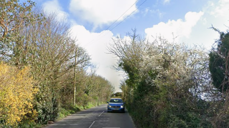 Lizard Peninsula Road Closed After Lorry Crash