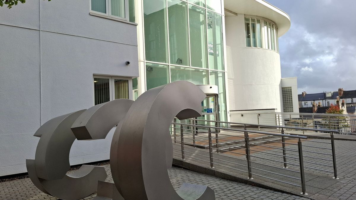 Exeter Care Home Manager Stole £30k from Residents for Gambling