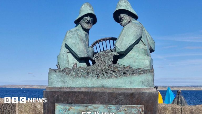 Bronze Sculpture Honours St Ives Fishermen