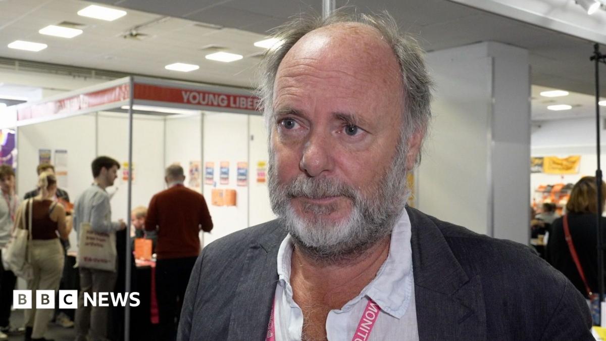 Council Leader Warns Lib Dems Sleepwalking to Irrelevance Under Davey