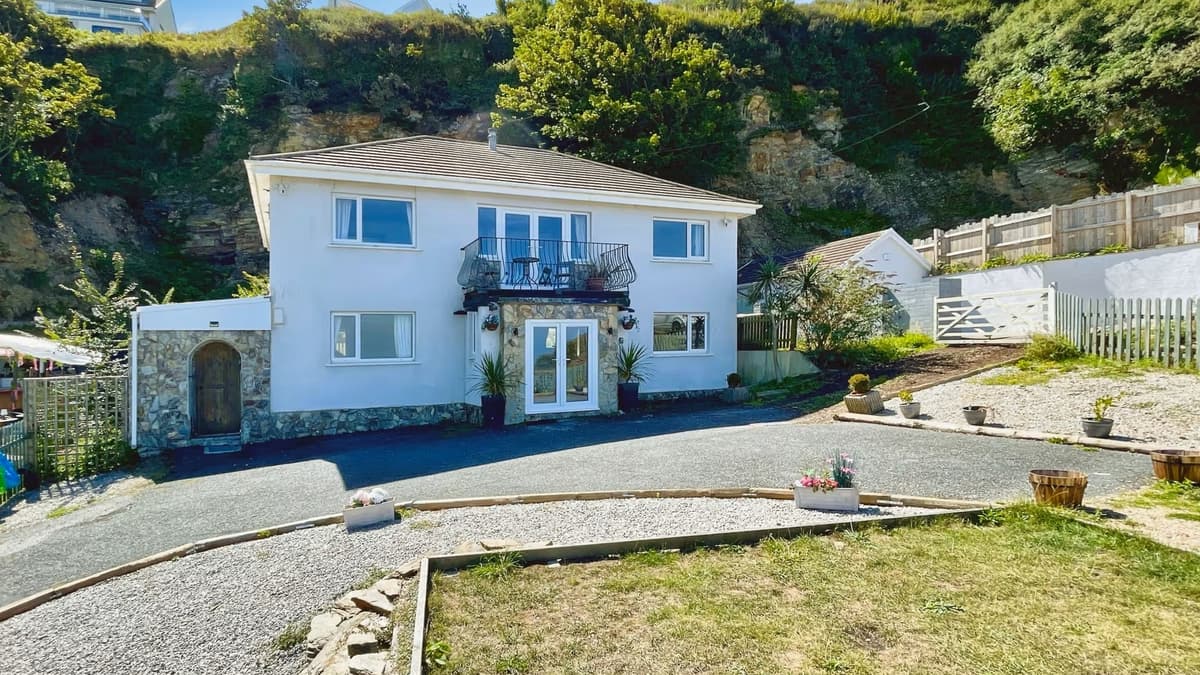 Average Cornwall Home Now Worth Less Than Last Year