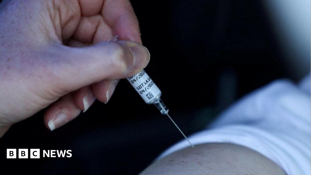 More Teenagers Need Flu Vaccination, Health Chiefs Say