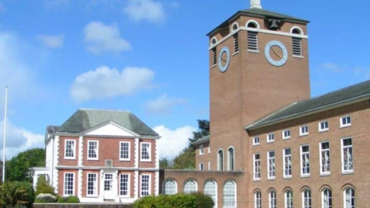 Cross-Party Support for Devon Reorganisation Pause