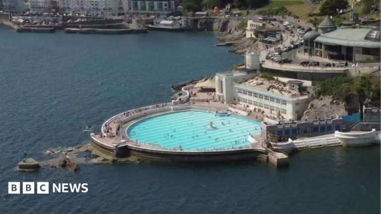 Plymouth's Tinside Lido Season Extended for Swim Lessons