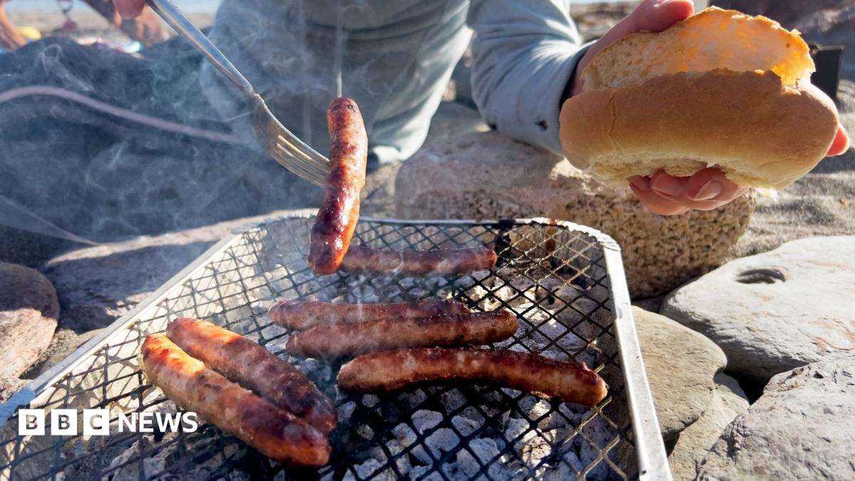 Cornwall Considers Banning Disposable Barbecues on Beaches