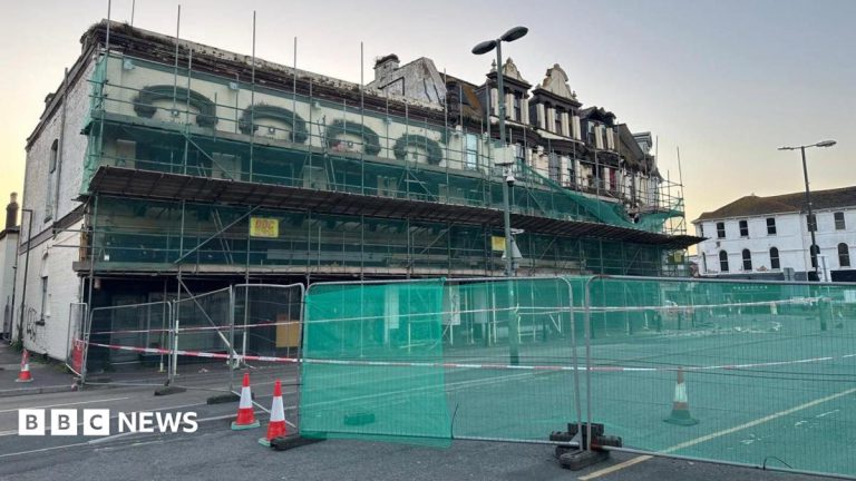 Asbestos Removal to Begin at Former Paignton Hotel
